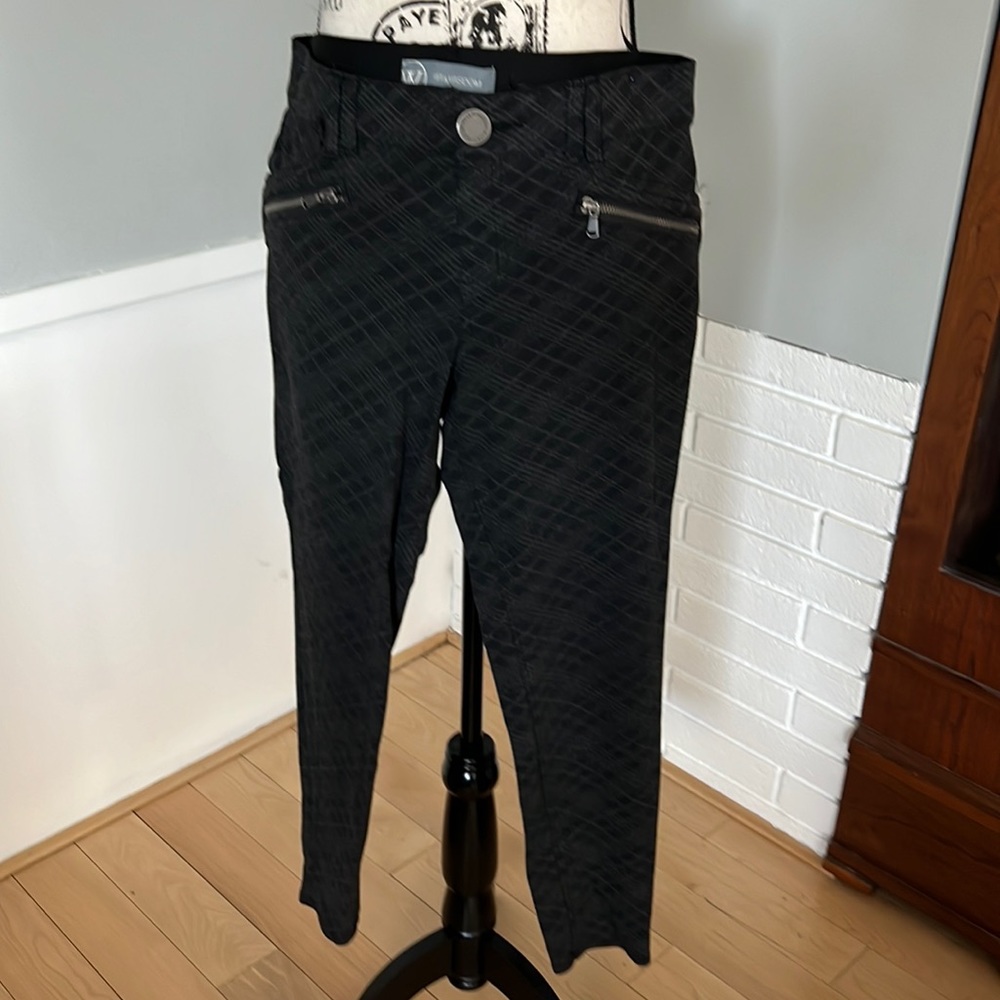 GUC Wit & Wisdom trouser leggings 2 tone grey plaid diamond pattern